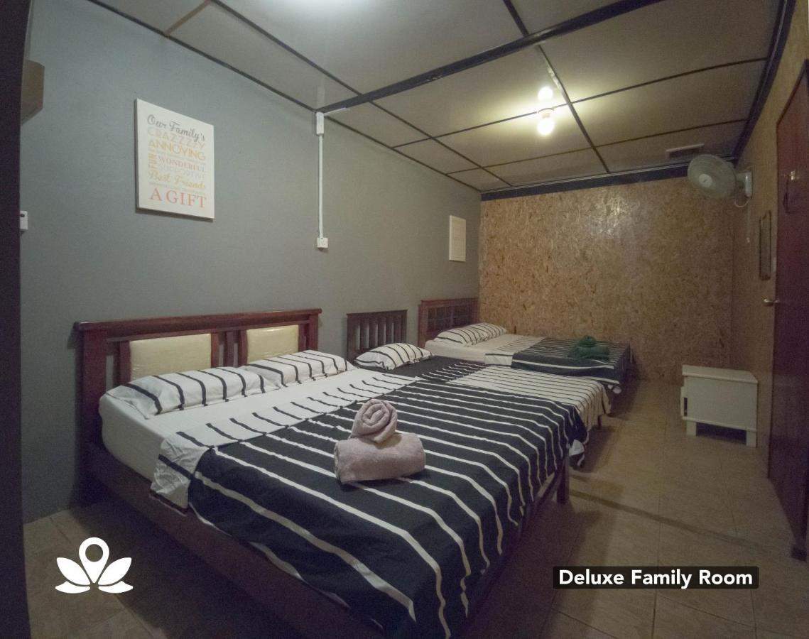 Le Nomade Hostel Kuching Luaran gambar