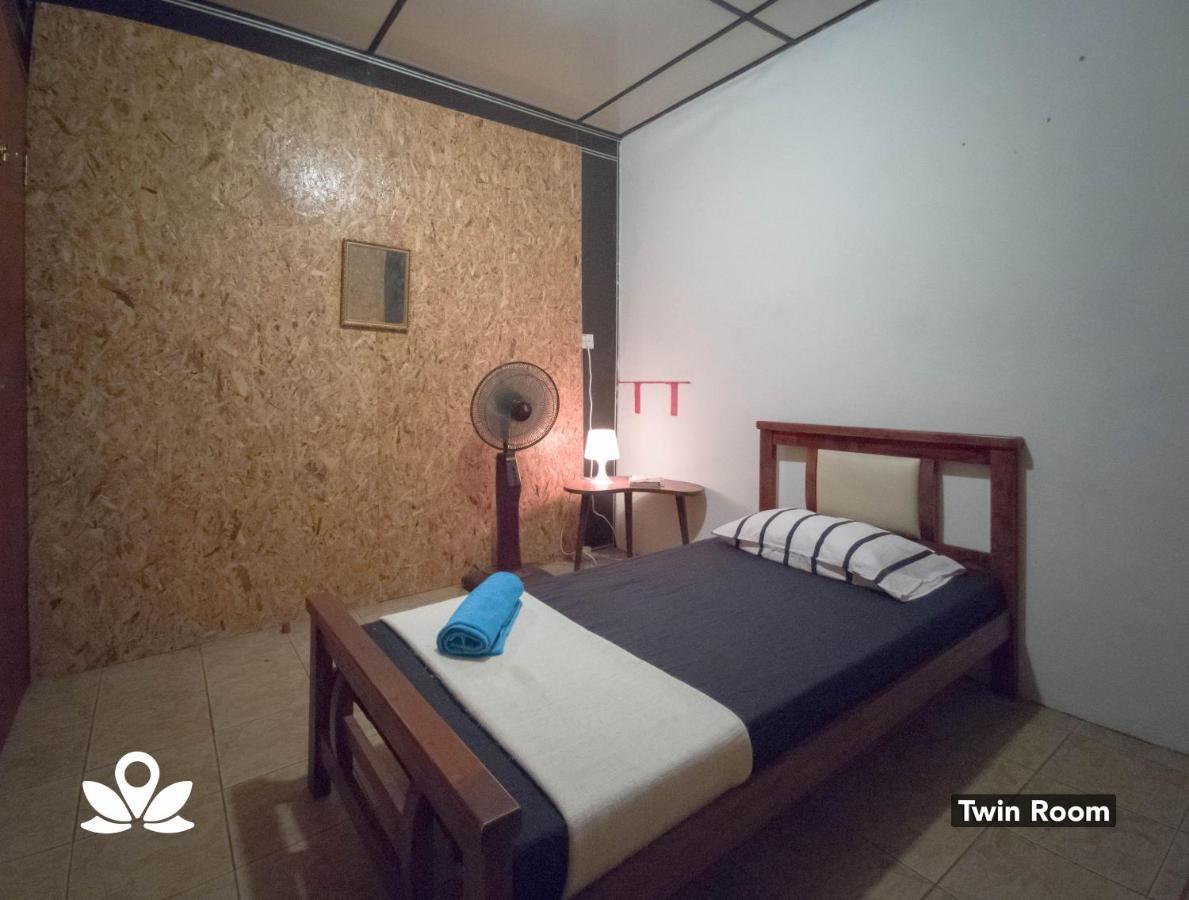 Le Nomade Hostel Kuching Luaran gambar