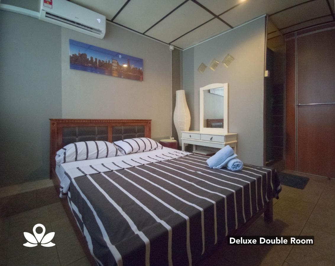 Le Nomade Hostel Kuching Luaran gambar